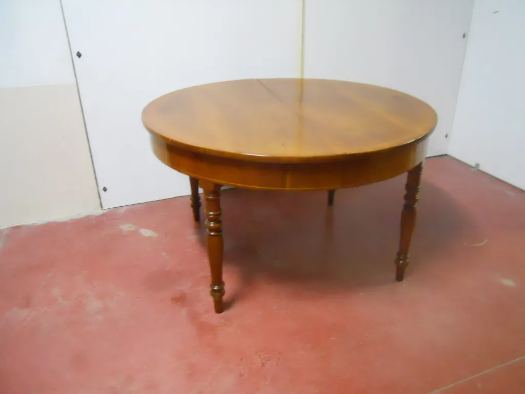 Tavolo rotondo estensibile 